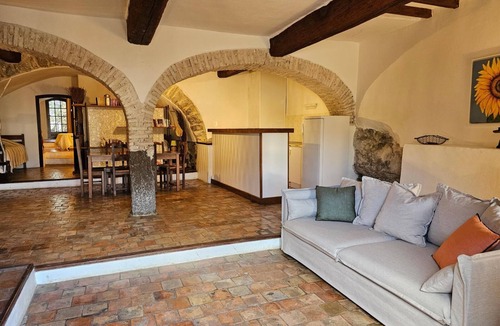 Sauve Apartment | Domaine de Bagard - Gîte la BERGERIE 89m² 2/6 pers Terrace