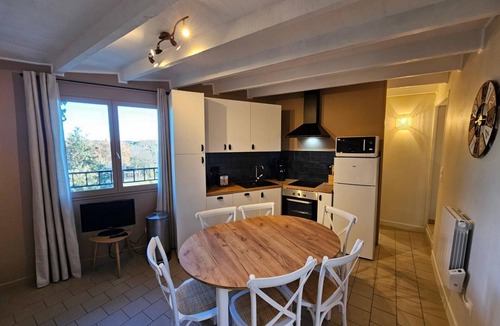 Sauve House | Domaine de Bagard - Gîte le MAZET 45m² 2/6 pers Terrace and garden