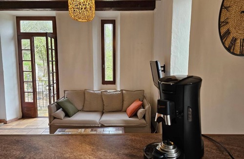 Sauve Apartment | Domaine de Bagard - Gîte MICOCOULIER 56m² 4/9 pers Large terrace