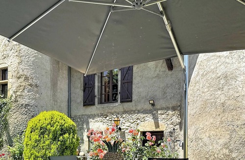 Caumont House | "Domaine de Solong": between nature and authenticity