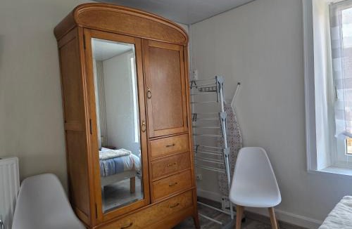 Forges-les-Bains Apartment | Domaine Du Charme - Meublé T2