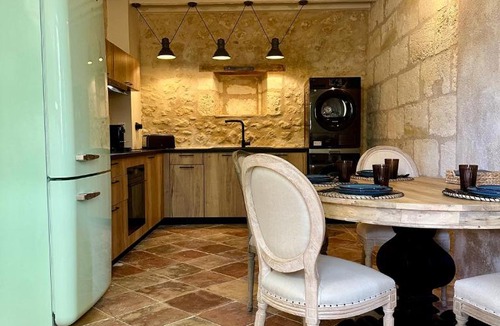 Pompignac House | Domaine Epona Appt A