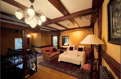 Taintrux House | Domaine Macky