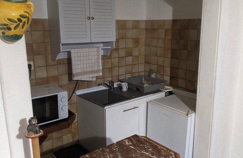 Ancy-Dornot Apartment | Dornot Apartment with Private Terrace and Garden
