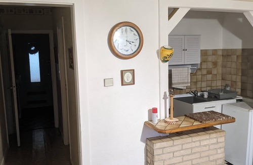 Ancy-Dornot Apartment | Dornot Apartment with Private Terrace and Garden