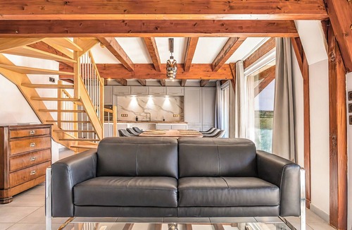 Marlenheim House | Duplex 90m² | Alsatian courtyard & parking | Route des Vins