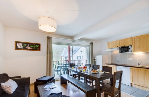 Peyragudes Apartment | Duplex Family Stay for 10, Loudenvielle