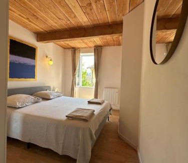 Roquesteron Apartment | Duplex refait à neuf Village au coeur de la nature