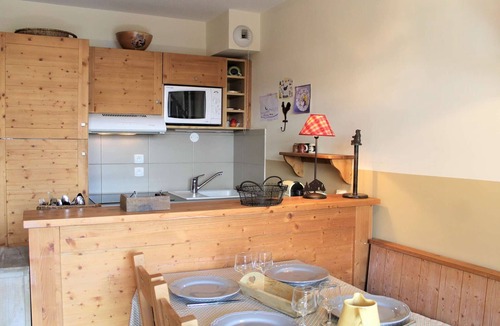 Les Claux Apartment | Duplex Ski Apartment, 6 People, Pool Access, Near Slopes in Vars