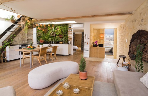 Saint-Michel Apartment | Duplex with terrace Bordeaux - Light & View