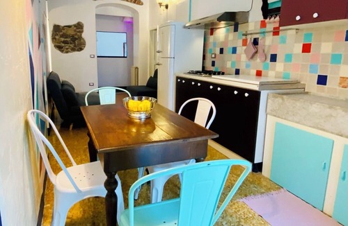Finalborgo Apartment | Dwelling Concept Art and holiday home Free parking