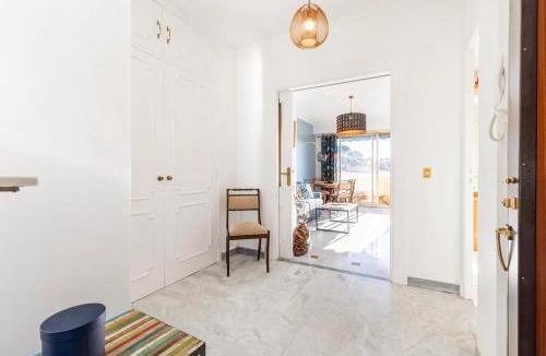 Riquier Apartment | Eat - Sleep - Wander Chic and Cosy Flat