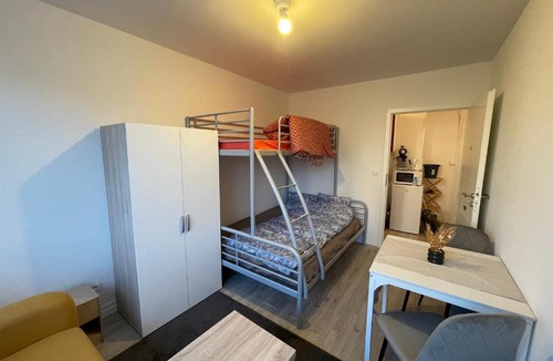 Borny House | Einzel Zimmer Metz