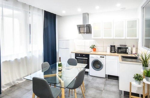 Hincmar Apartment | Elegance and Tranquility in Reims: Discover Our Stunning Renovated Apartment
