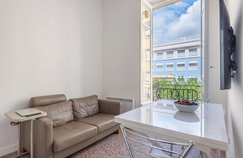 Riquier Apartment | Elegant 2 bdr AC Nice Center Riquier 51sq m.