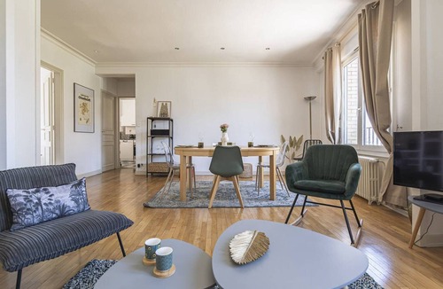 Hincmar Apartment | Elegant Duplex in the Heart of Reims - 2 Bedrooms