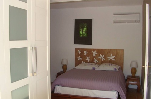 Belgentier House | ENTIRE APARTMENT ATTACHED TO THE MAIN HOUSE