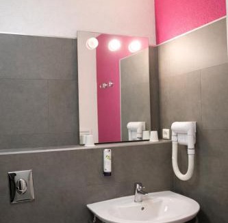 Amneville Hotel | Enzo Hôtels Premier Prix - Logis Amnéville