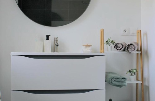 Barbatre Apartment | F2 between Cathedral and Basilica