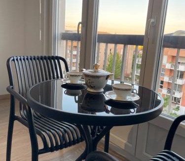Thionville Apartment | F2 cosy au cœur de Thionville - proche gare & Luxembourg