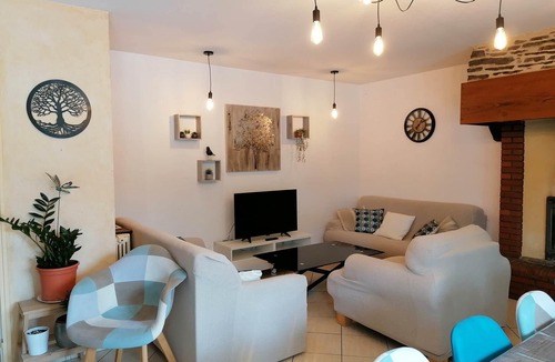 Pleugueneuc House | FALE TAHI - Les Petites rives de la Motte