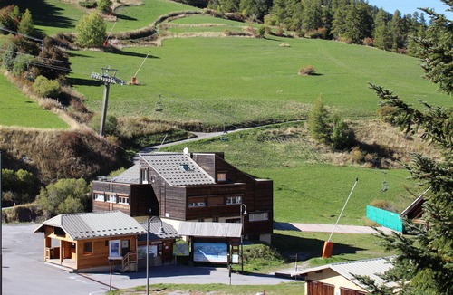 Vars Apartment | Family apartment for 6 people close to the slopes (50 M) in Sainte-Marie