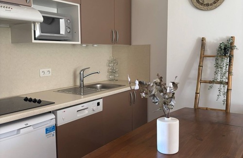 Bourisp Apartment | Family apartment. View of the Pyrenees