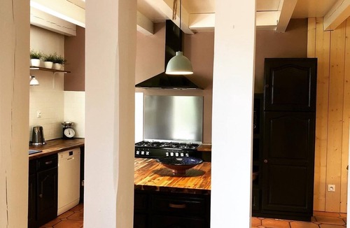 Saubion House | Family B&B on cycle path