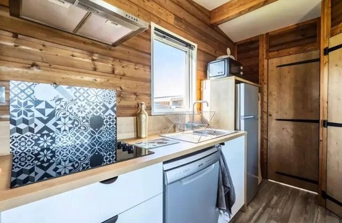 Seillac Ski Chalet | FAMILY Ecolodge MANYARA range: New for 2024! Sleeps 6