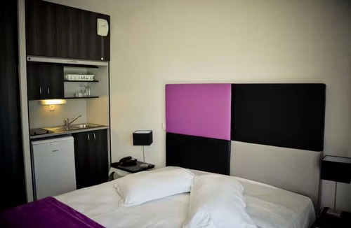 La Baule-Escoublac Hotel | Family-Friendly French Seaside Stay | 3.5mi to Pornichet Promenade Walks