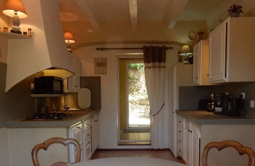 Le Val Villa | Family friendly villa with heated pool in quiet hillside area between sea/ Verdon