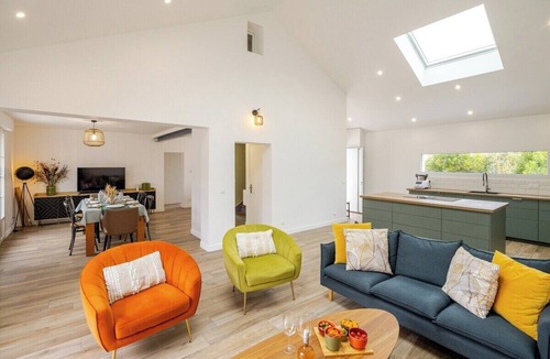 Ploubalay House | Family home with pool
