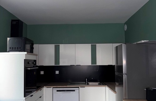 Ploubezre House | Family home with spa, near granit rose
