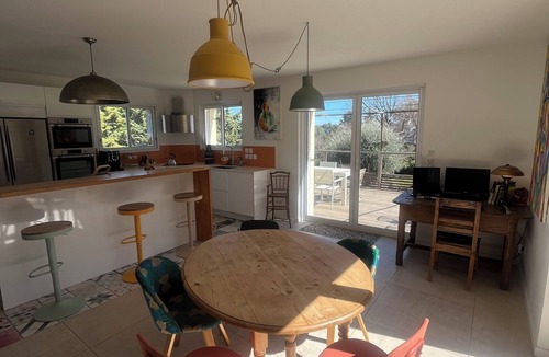 Le Rouret House | Family house 8 persons with swimming pool