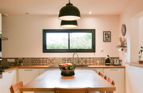 Saubion House | Family villa~10min from the ocean~heated pool