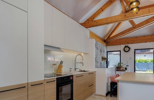 Rovagny House | 🏡 Family Villa with Private Pool Just a Short Walk from Lake Annecy