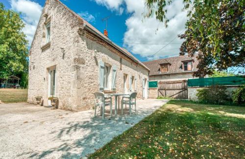 Boncourt House | Farmhouse in Boncourt with Private Garden