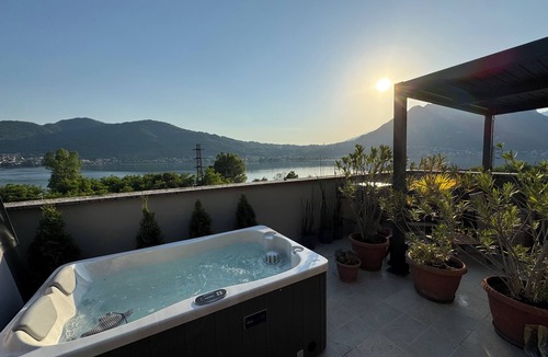 Lecco Apartment | Felicita – Cascata Terrace with Lake View
