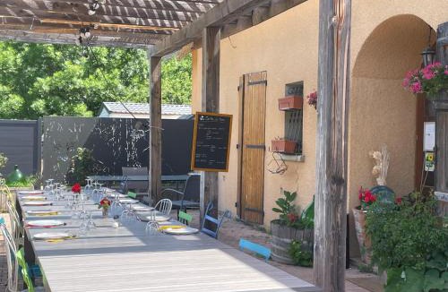 Escouloubre Bed & Breakfast | Ferme-auberge le cochon du Madres