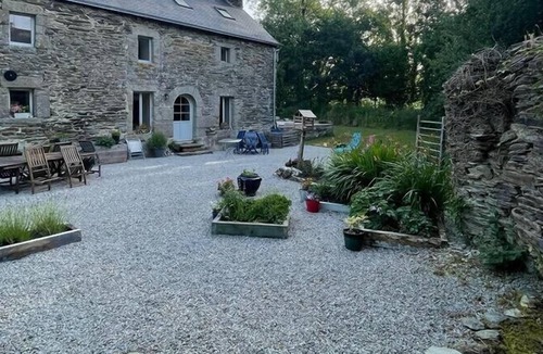 Saint-Igeaux House | Fichan Gites - A place to escape in the country