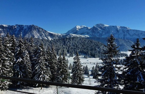 Chamrousse Apartment | Fitness, swimming pool, sauna, balcony, parking, tv, 35-38m², Chamrousse