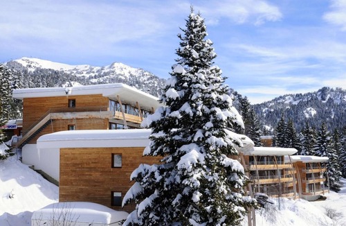 Chamrousse Apartment | Fitness, swimming pool, sauna, balcony, parking, tv, 35-38m², Chamrousse