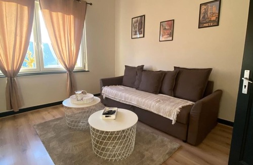 Longeville-les-Metz Apartment | Flat for 3 people in Metz nearby amenities