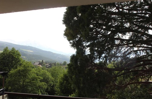 Jausiers Apartment | Floor -2, view valley, swimming pool, hammam, terrace, parking, tv, 50m², Pra Loup