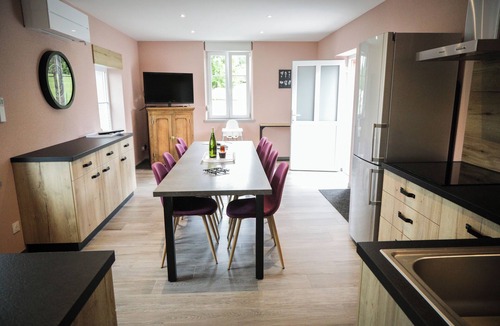 Ban-sur-Meurthe-Clefcy House | Former small railway station, rated 3*, sleeps 8, on the edge of a greenway