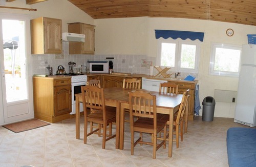 Limbrassac Cottage | Four independent cottages in an old farmhouse with swimming pool - "Languedoc"
