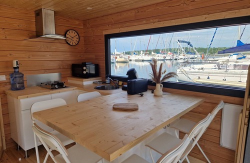 Eclaron-Braucourt-Sainte-Liviere Boat Rental | Electric panoramic boat, sail on the Lac du Der without a permit Giffaumont
