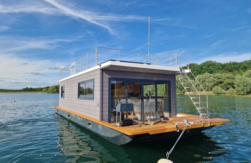 Eclaron-Braucourt-Sainte-Liviere Boat Rental | Boating on Lac du Der - Chantecoq - Boating without a permit