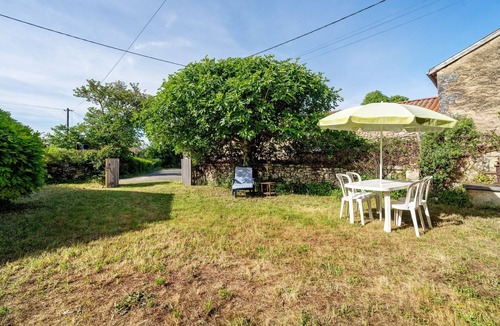 Sorges-et-Ligueux-en-Perigord House | Holiday Home "Chez Roger" – Your Peaceful Retreat