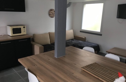 Henanbihen House | 🏖️ Friendly house 15 min from beaches, ideal for families & friends